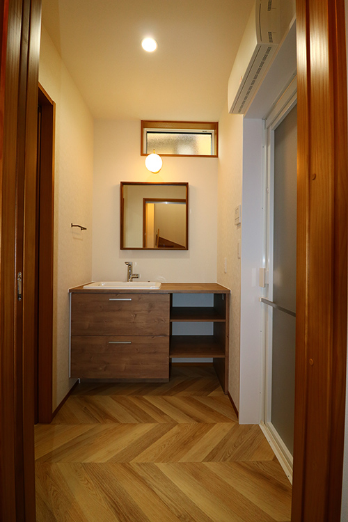 トモホーム|室内